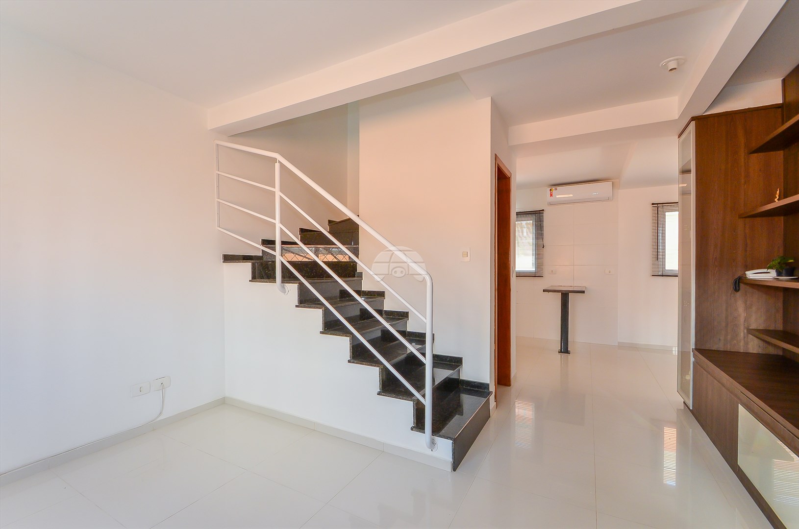 Casa à venda em Uberaba, Curitiba — Portal Chave Fácil