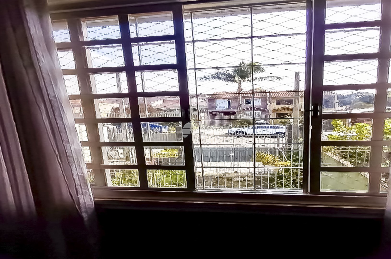 Sobrado à venda em Barreirinha, Curitiba — Portal Chave Fácil