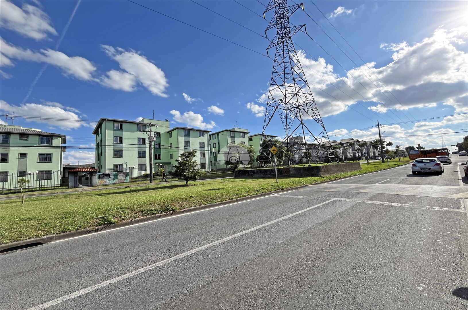Apartamento para alugar em Sítio Cercado, Curitiba — MAFI ADMINISTRADORA DE IMOVEIS LTDA