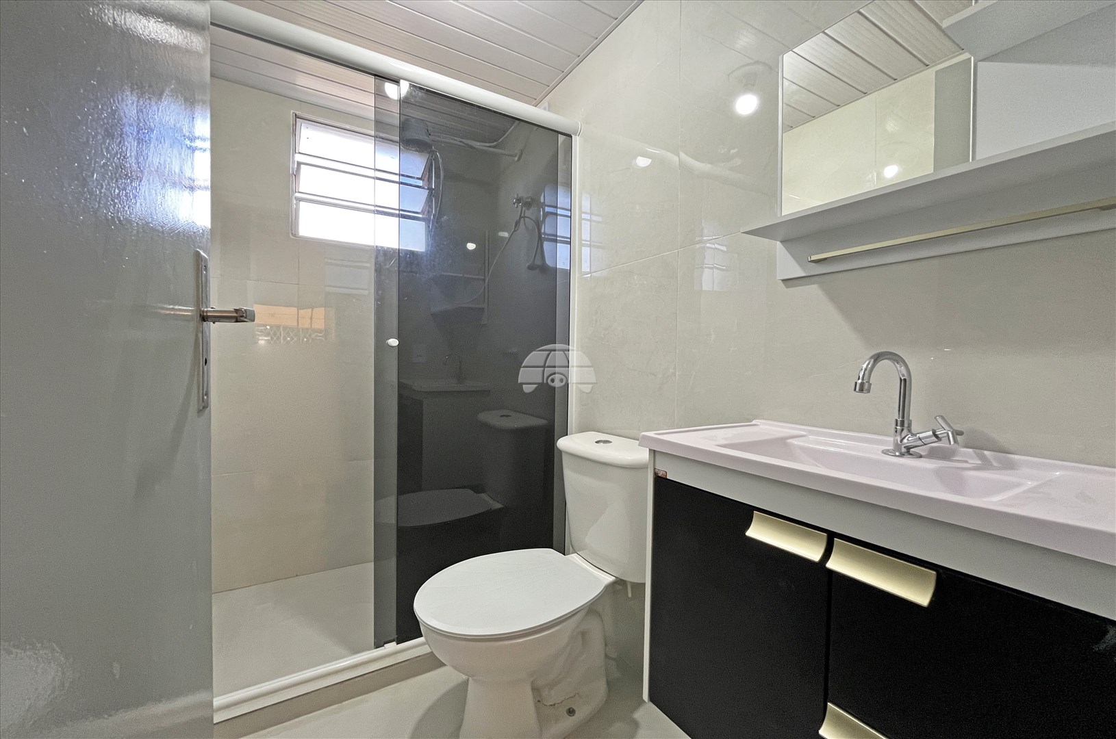 Apartamento para alugar em Sítio Cercado, Curitiba — MAFI ADMINISTRADORA DE IMOVEIS LTDA