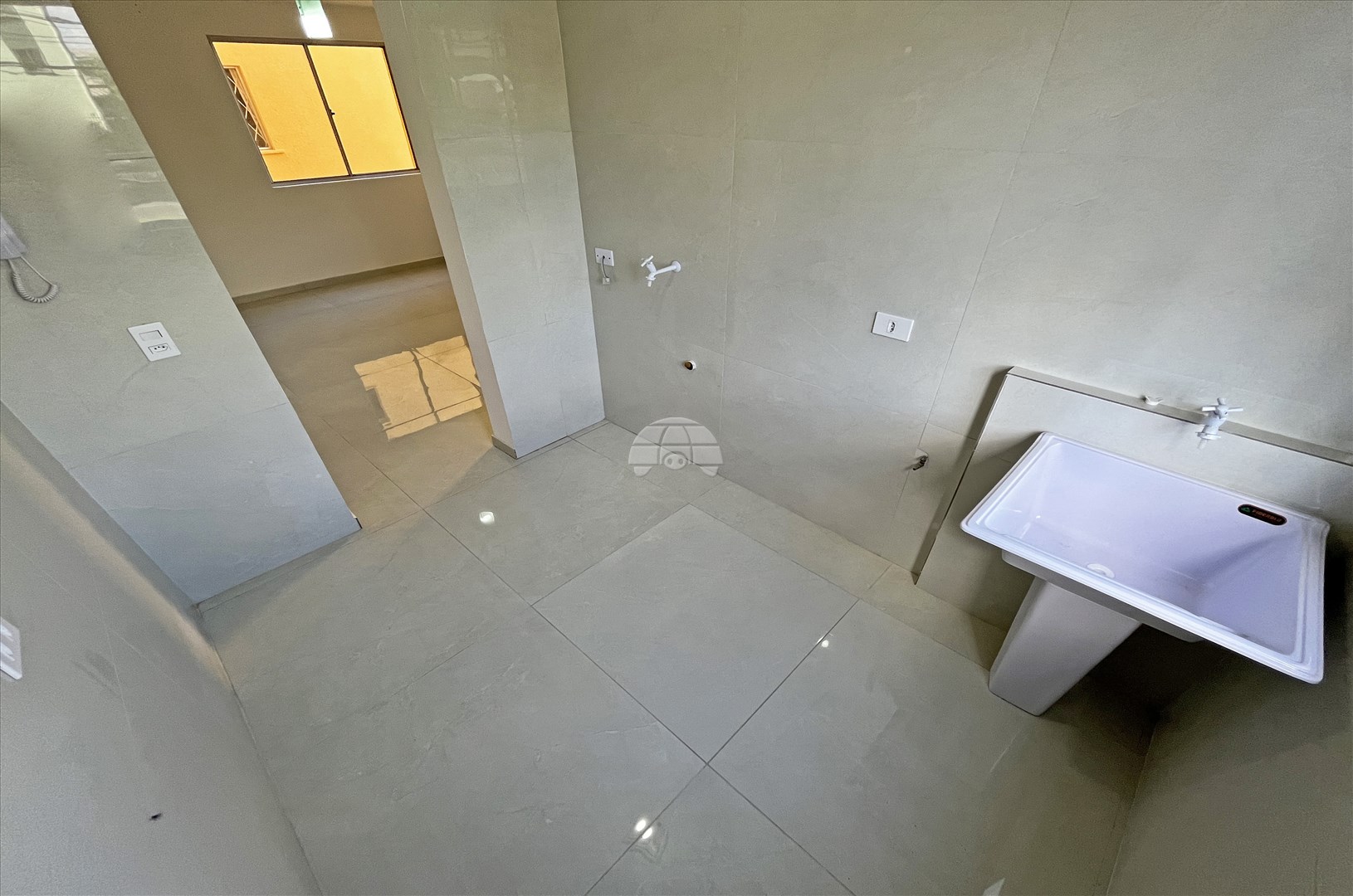 Apartamento para alugar em Sítio Cercado, Curitiba — Portal Chave Fácil