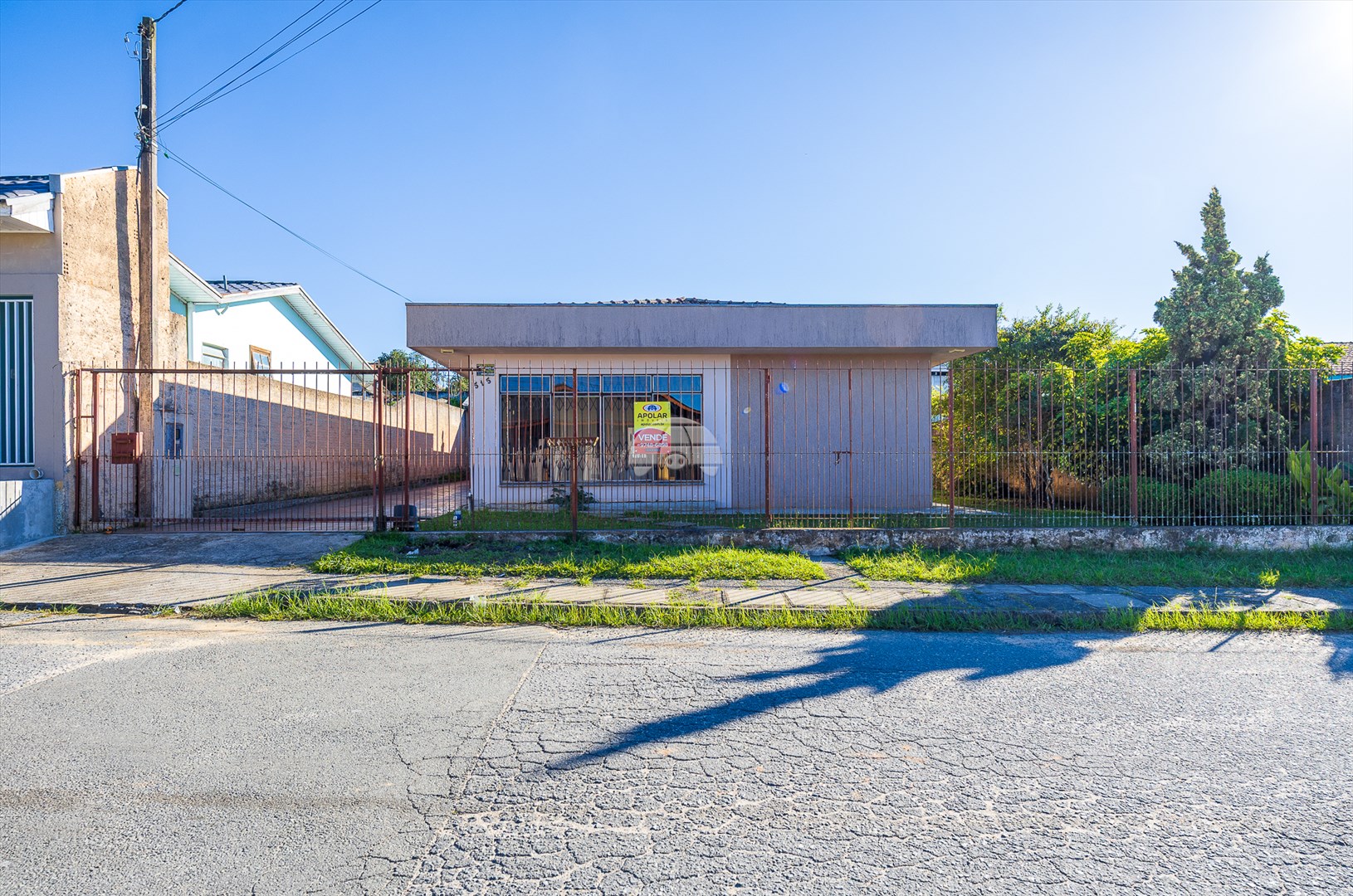 Casa à venda em Olaria, Lapa — Portal Chave Fácil