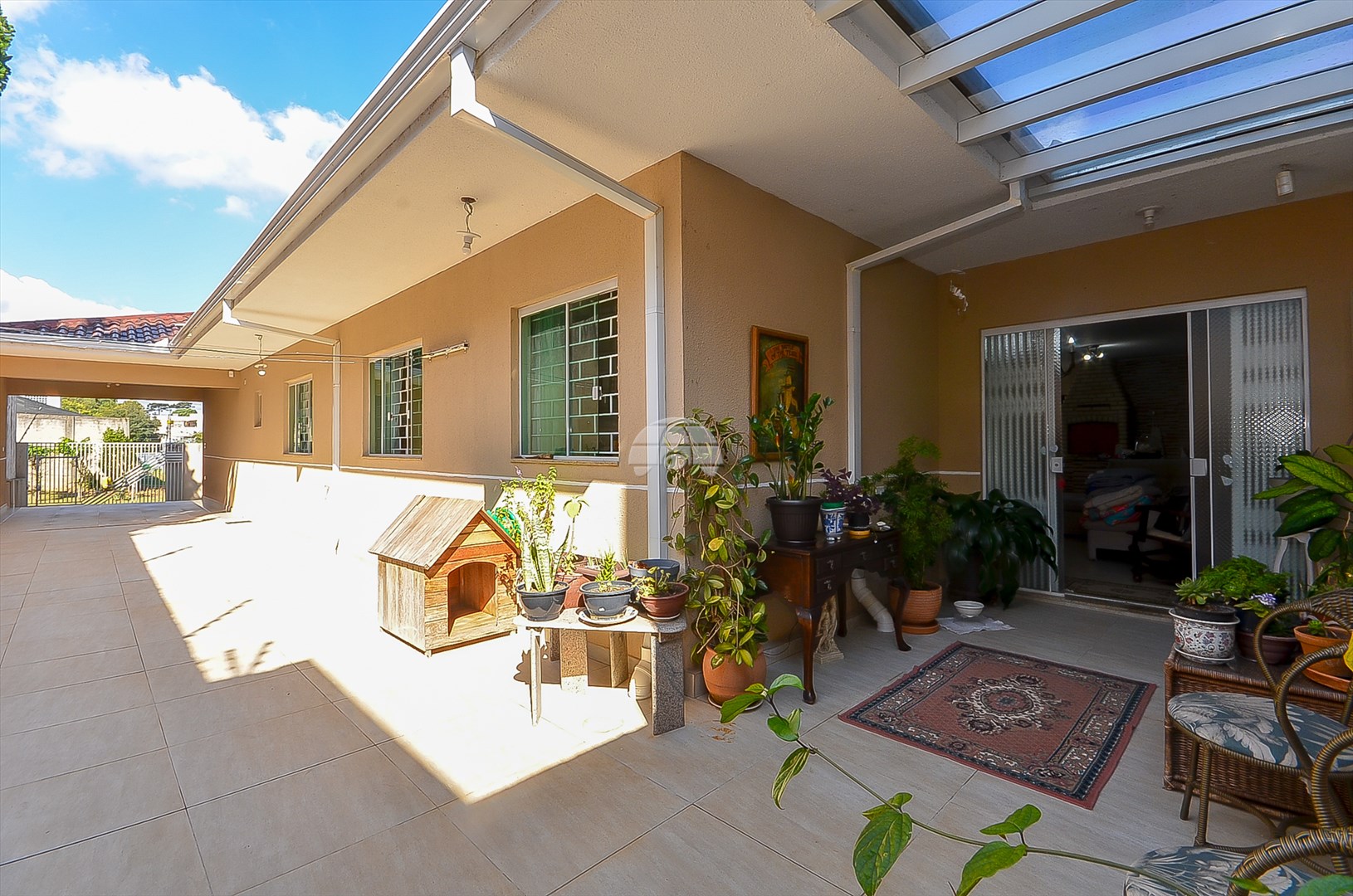 Casa à venda em São Braz, Curitiba — GOMES CONSULTOR IMOBILIARIO LTDA.