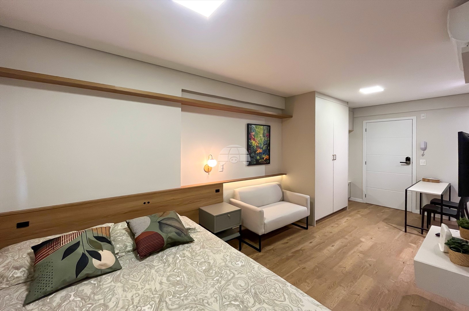 Apartamento à venda em Centro, Curitiba — TESTE 12342