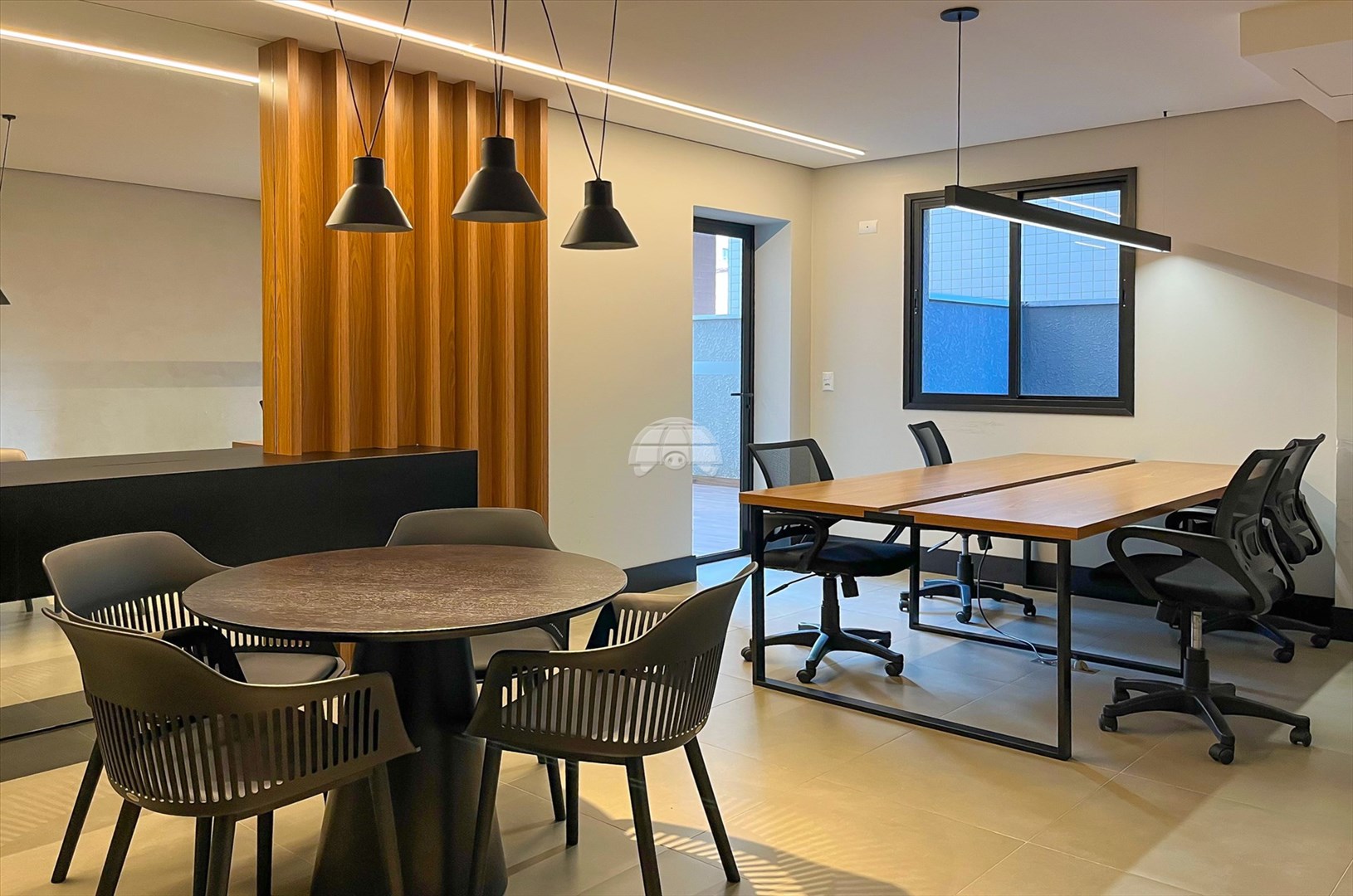 Apartamento à venda em Centro, Curitiba — TESTE 12342