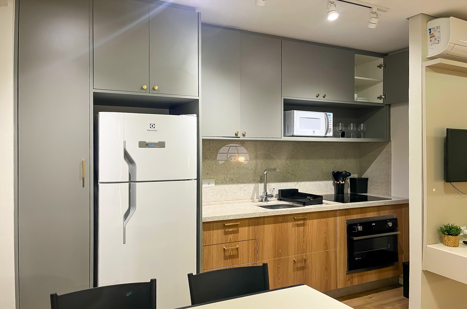 Apartamento à venda em Centro, Curitiba — TESTE 12342
