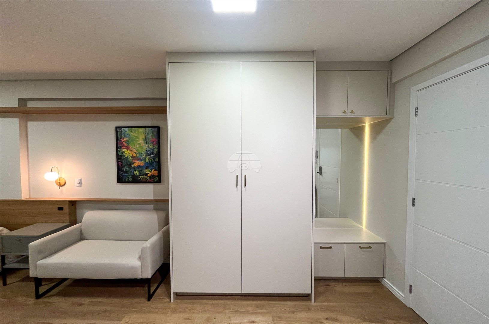 Apartamento à venda em Centro, Curitiba — TESTE 12342