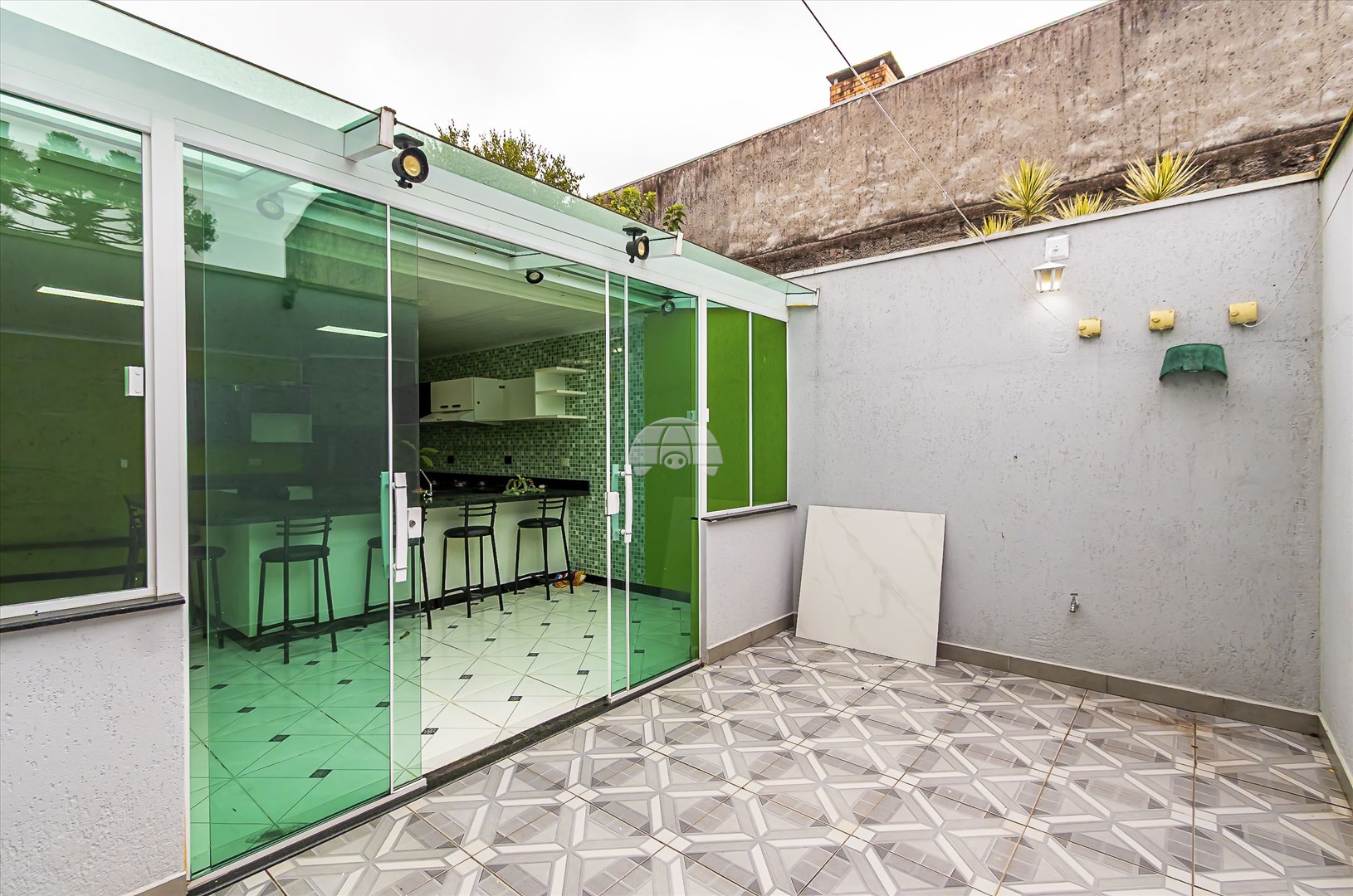 Casa à venda em Cajuru, Curitiba — Imobiliária Cilar