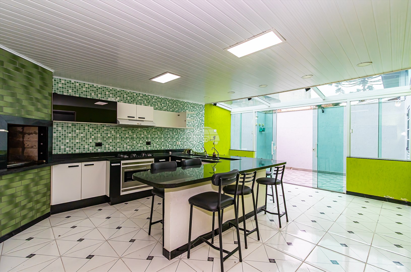 Casa à venda em Cajuru, Curitiba — Imobiliária Cilar