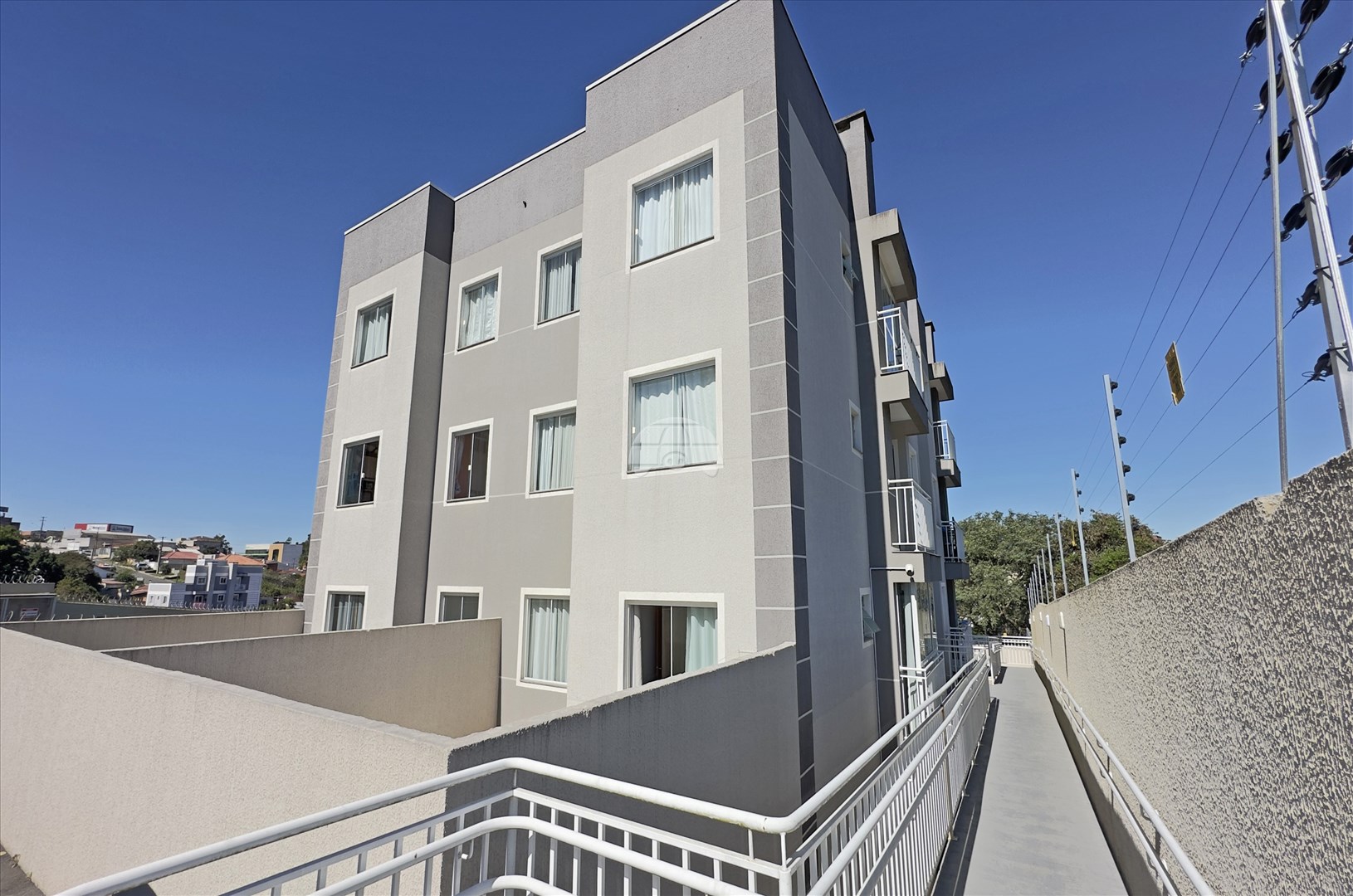 Apartamento para alugar em São Gabriel, Colombo — Portal Chave Fácil