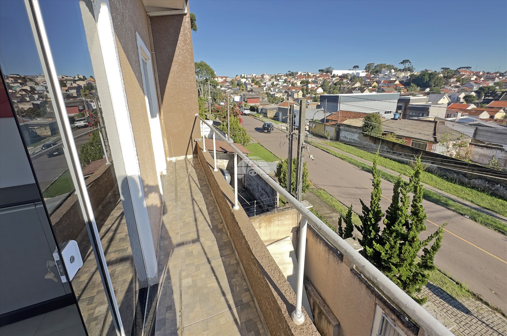 Triplex Comercial/Residencial para Locação no Bairro Atuba ref. 402511 (9 / 10)
