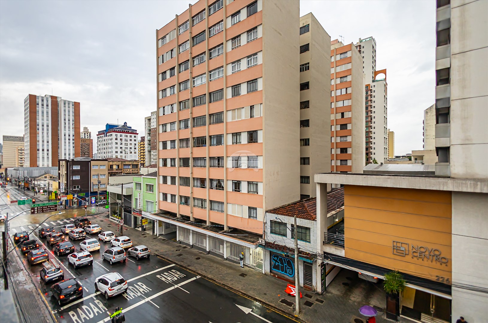 Apartamento à venda em Centro, Curitiba — Portal Chave Fácil