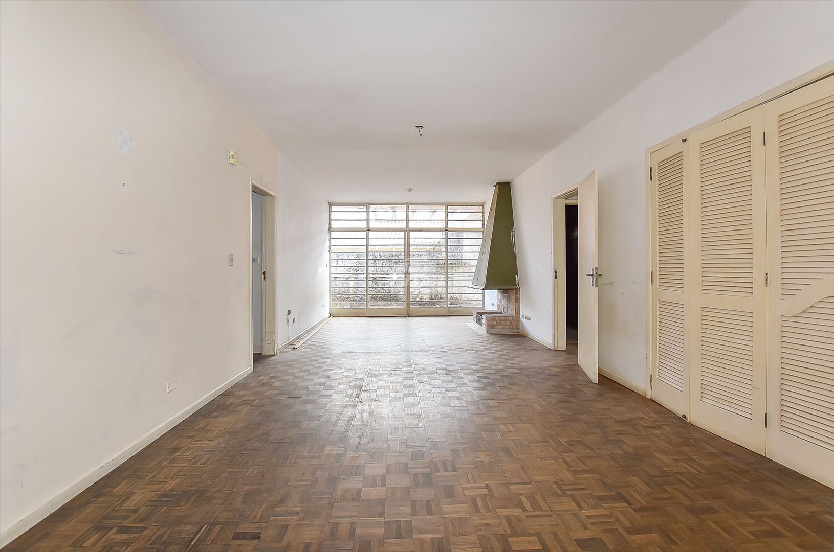 Casa Residencial para Venda no Bairro Jardim Botânico ref. 226745 (10 / 10)