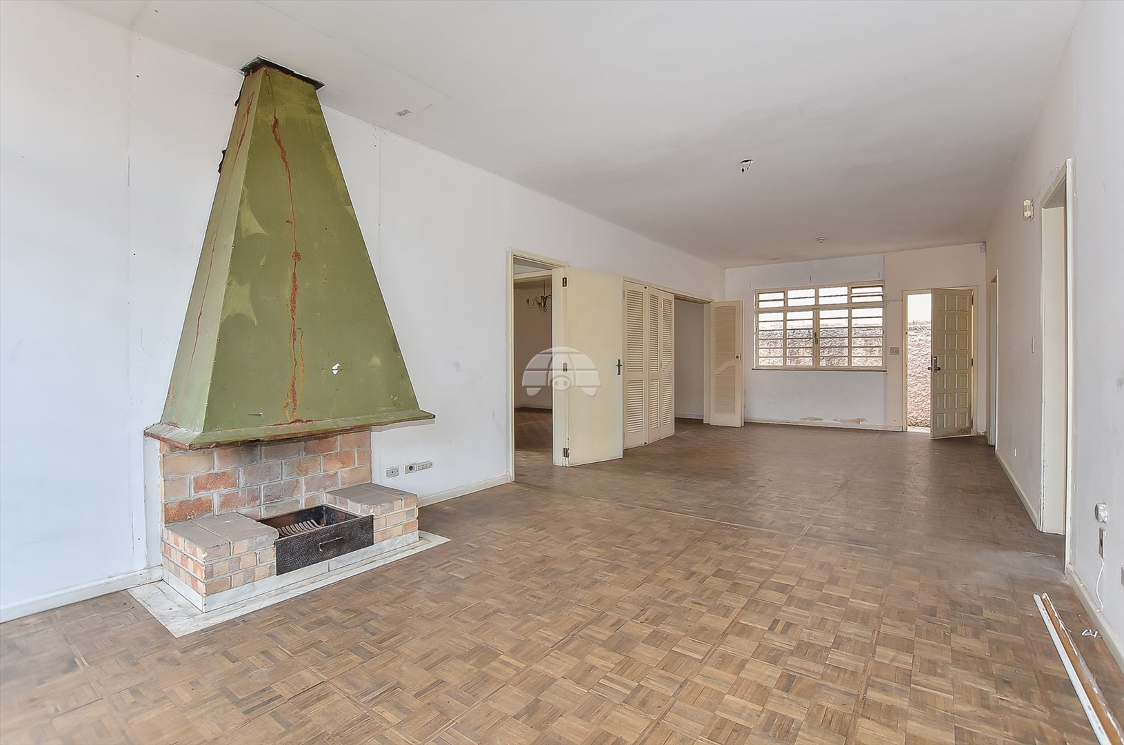 Casa à venda em Jardim Botânico, Curitiba — Imobiliária Cilar