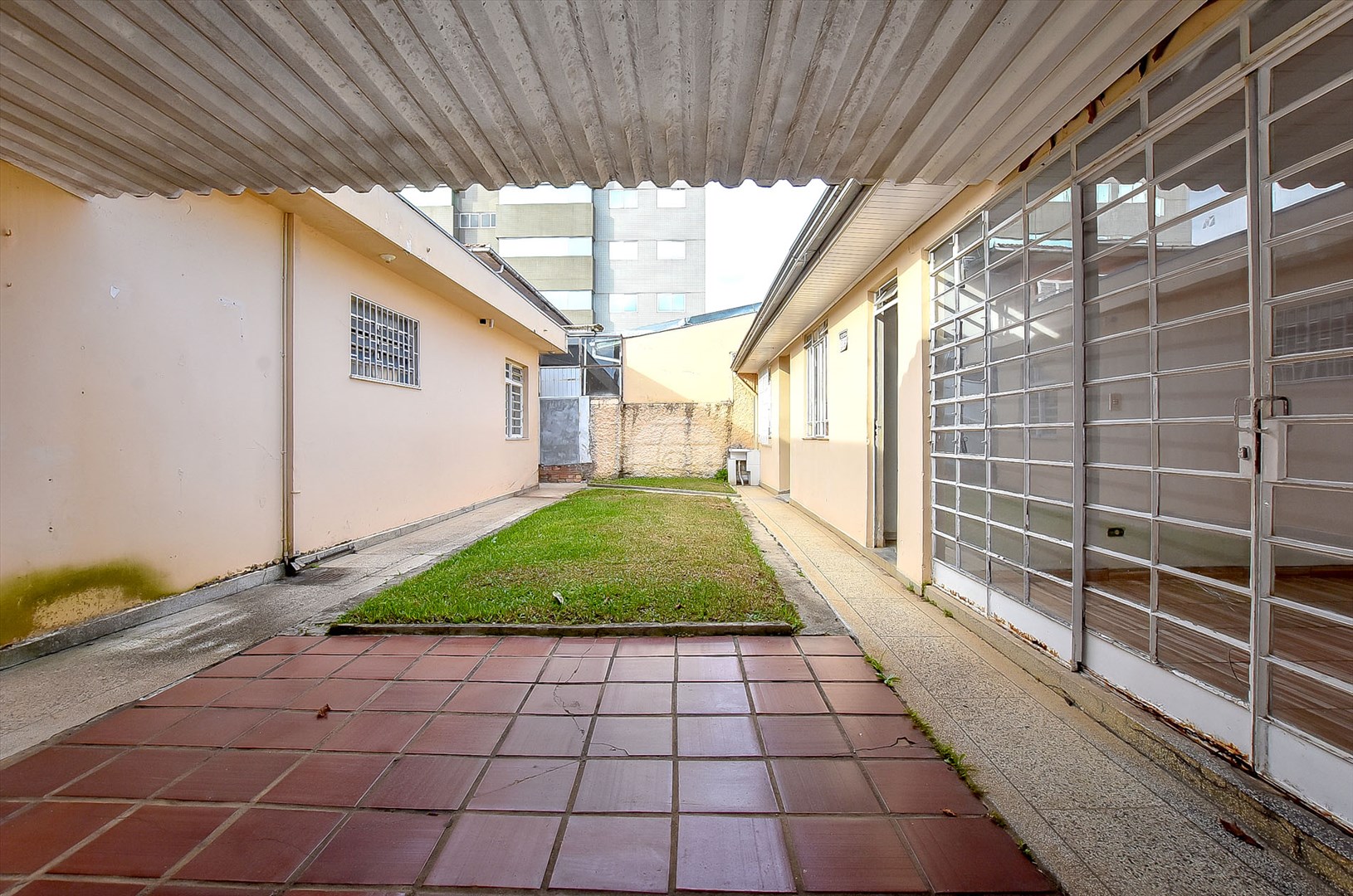 Casa à venda em Jardim Botânico, Curitiba — Imobiliária Cilar