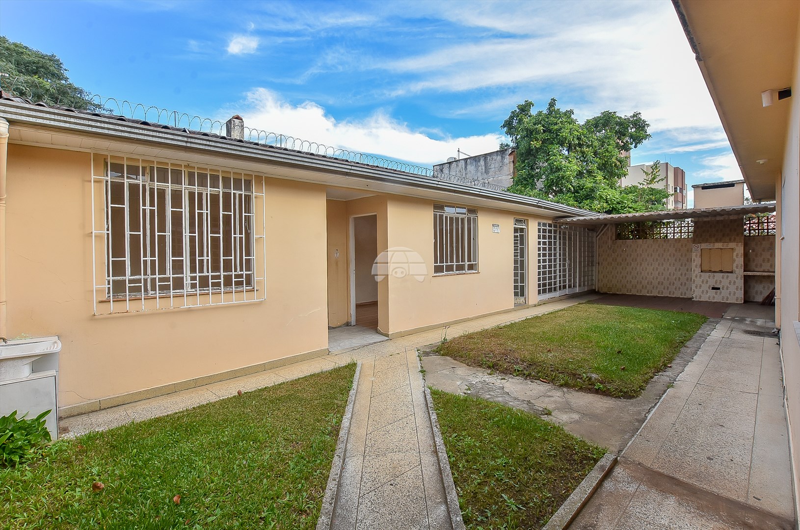 Casa à venda em Jardim Botânico, Curitiba — Imobiliária Cilar