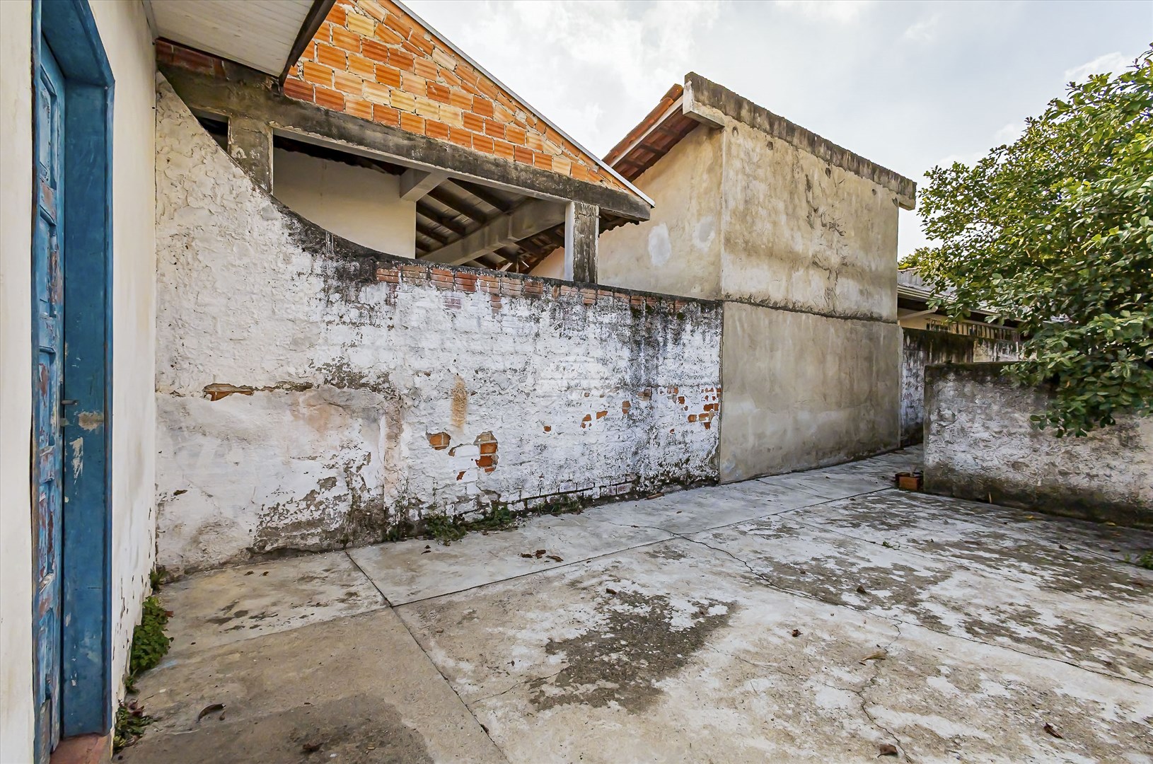 Terreno/Área à venda em Capão Raso, Curitiba — TESTE 12342