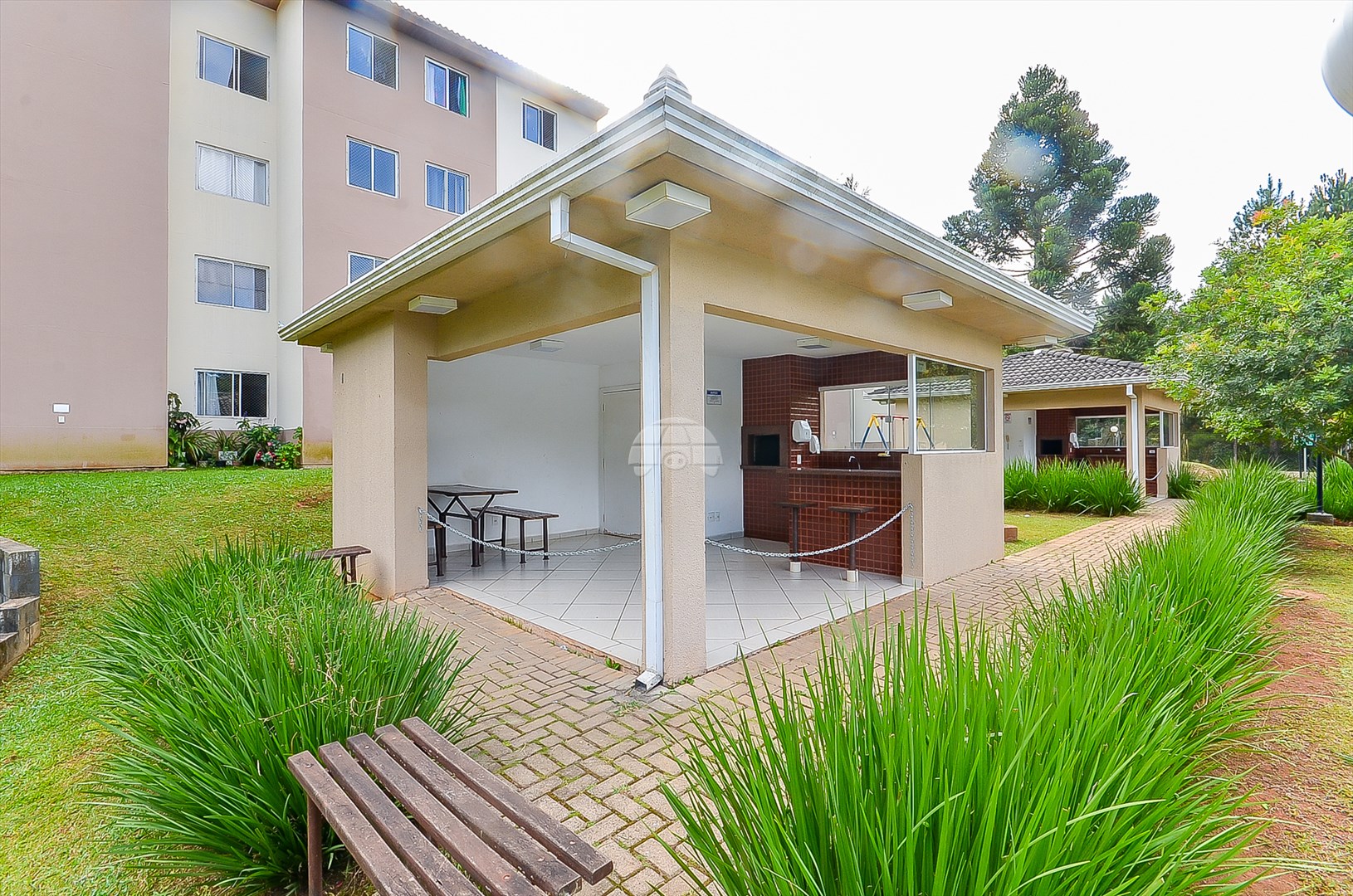 Apartamento à venda em Santa Cândida, Curitiba — GOMES CONSULTOR IMOBILIARIO LTDA.