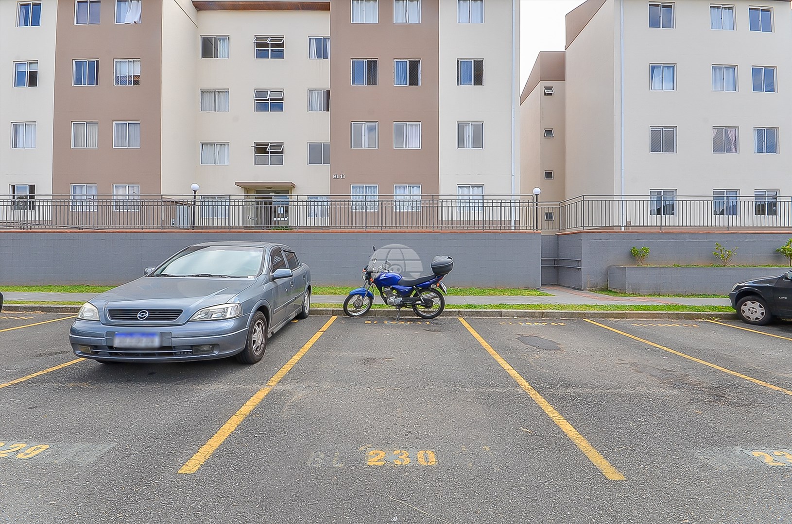 Apartamento à venda em Santa Cândida, Curitiba — GOMES CONSULTOR IMOBILIARIO LTDA.