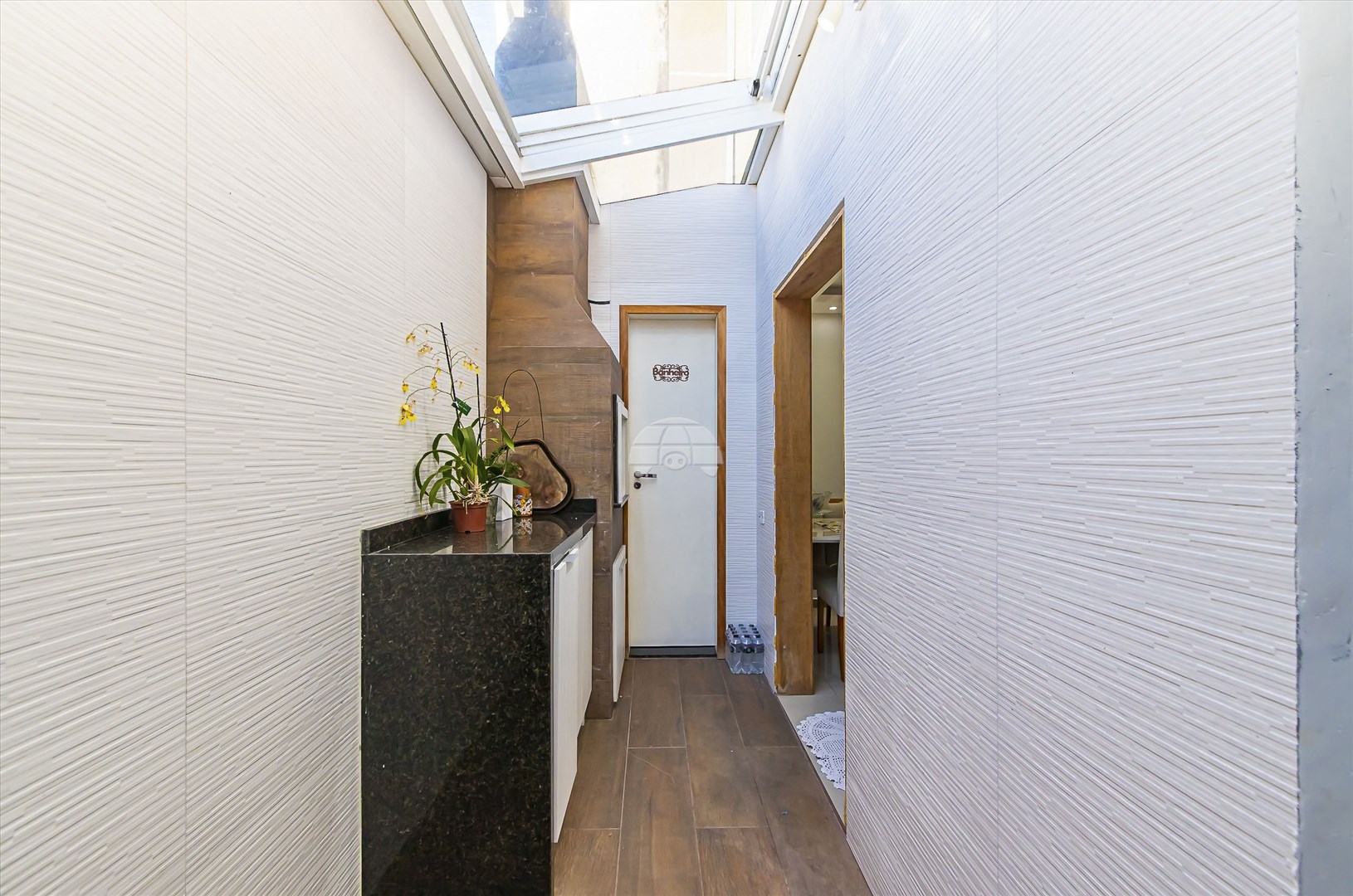 Casa à venda em Sítio Cercado, Curitiba — GOMES CONSULTOR IMOBILIARIO LTDA.