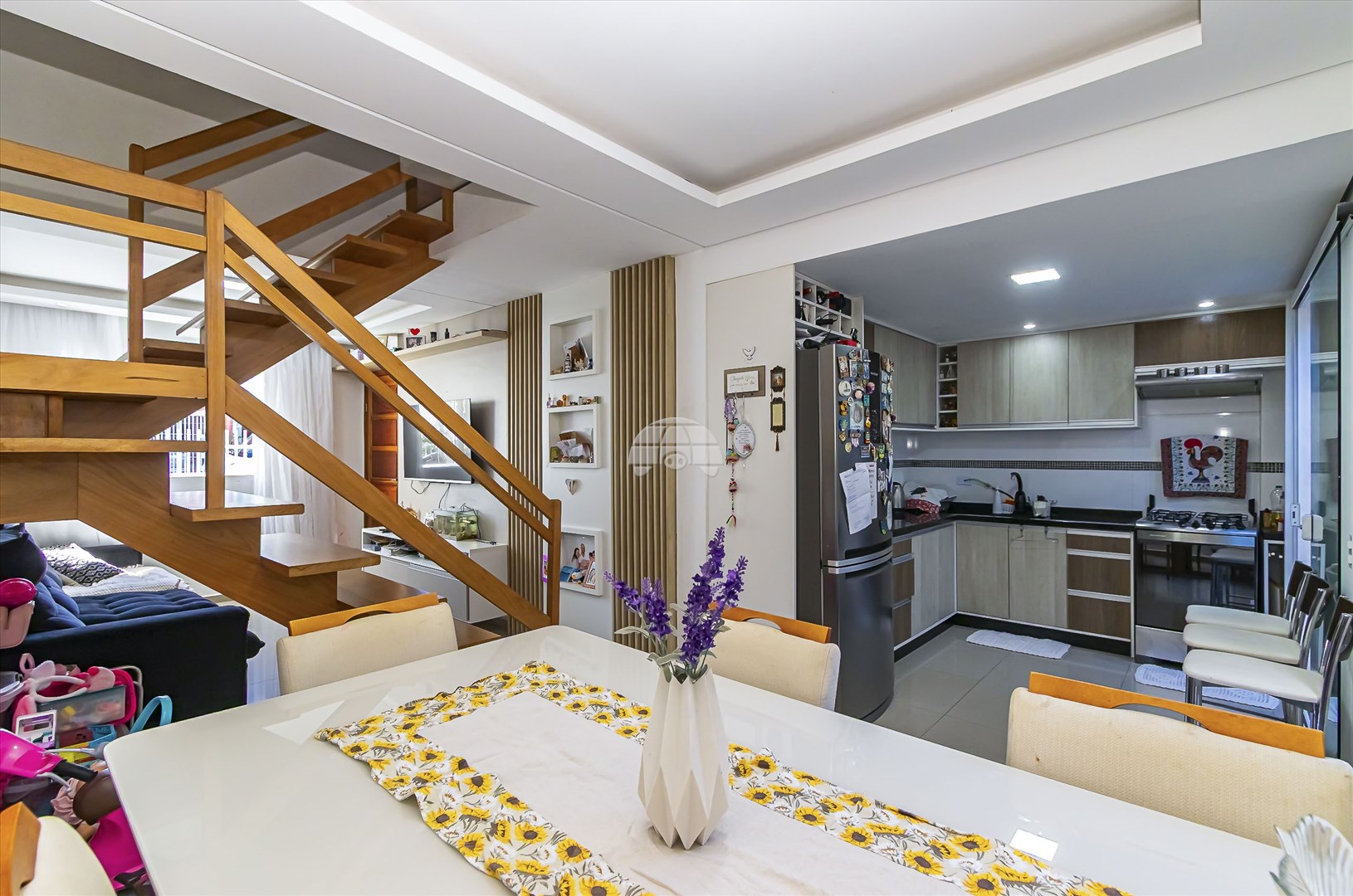 Casa à venda em Sítio Cercado, Curitiba — GOMES CONSULTOR IMOBILIARIO LTDA.