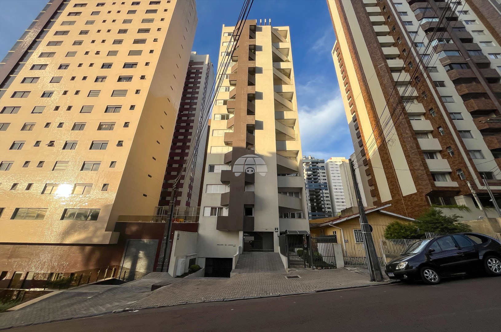 Apartamento para alugar em Bigorrilho, Curitiba — Portal Chave Fácil