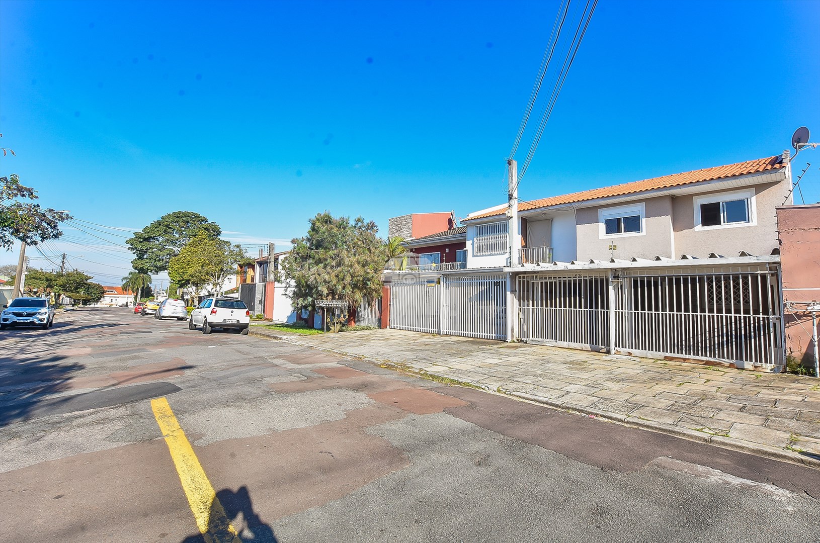 Casa à venda em Guabirotuba, Curitiba — Imóveis em Curitiba - Jamaica Imóveis