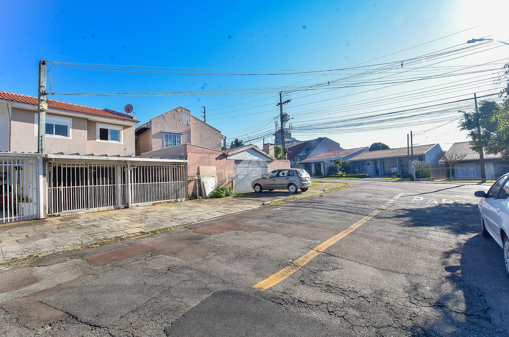 Casa à venda em Guabirotuba, Curitiba — Imóveis em Curitiba - Jamaica Imóveis