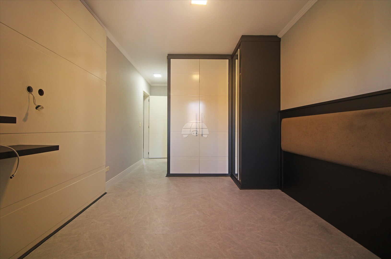 Casa à venda em Água Verde, Curitiba — Kondor Imóveis: Imobiliária em Curitiba | Uma imobiliária pra você