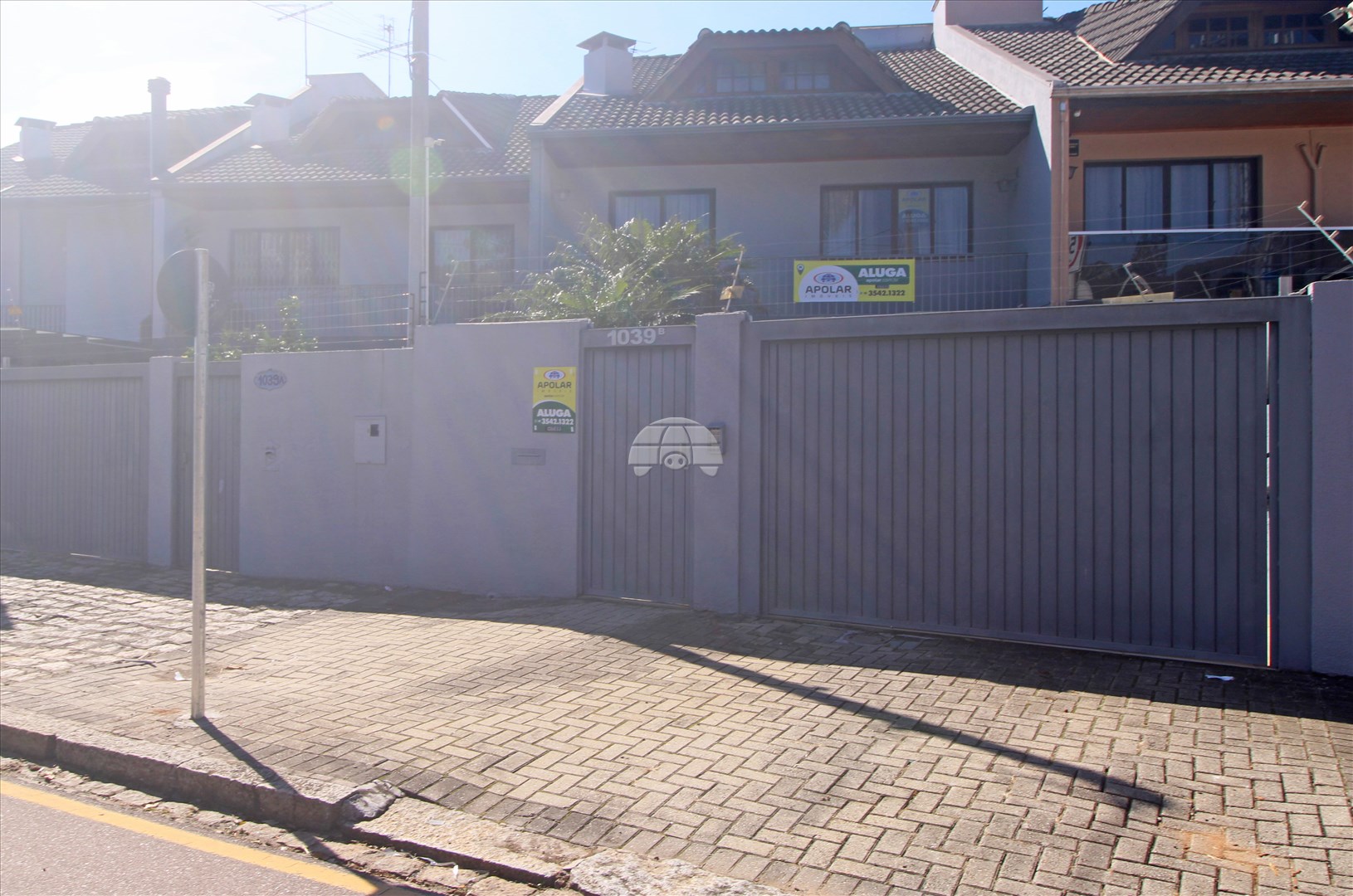 Sobrado à venda em Água Verde, Curitiba — Portal Chave Fácil