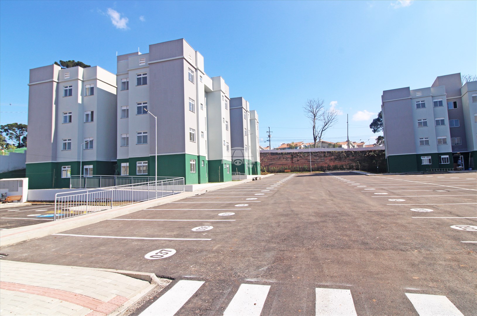 Apartamento para alugar em Costeira, Araucária — Portal Chave Fácil