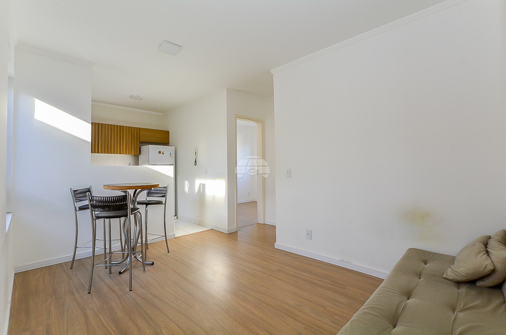 Apartamento à venda em Itaqui, Campo Largo — Portal Chave Fácil