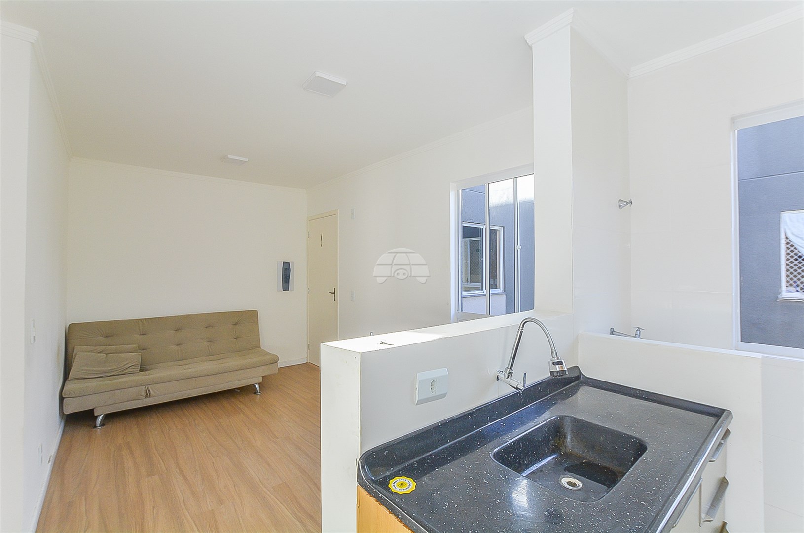 Apartamento à venda em Itaqui, Campo Largo — Portal Chave Fácil