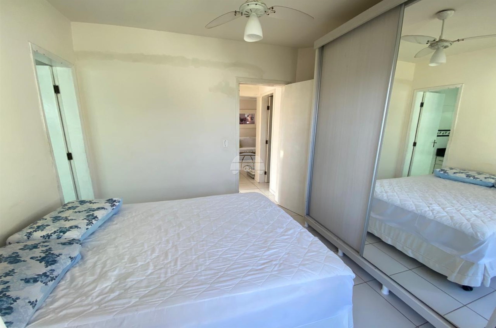 Apartamento à venda em Ipacarai, Matinhos — Imobiliária Andrade