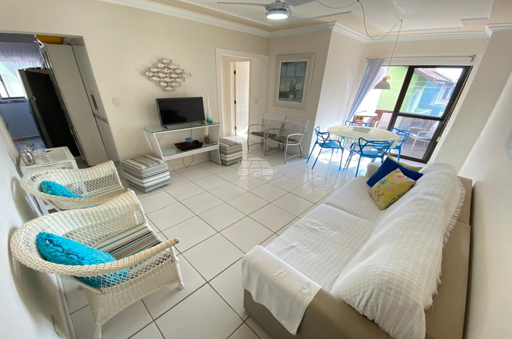 Apartamento à venda em Ipacarai, Matinhos — Portal Chave Fácil