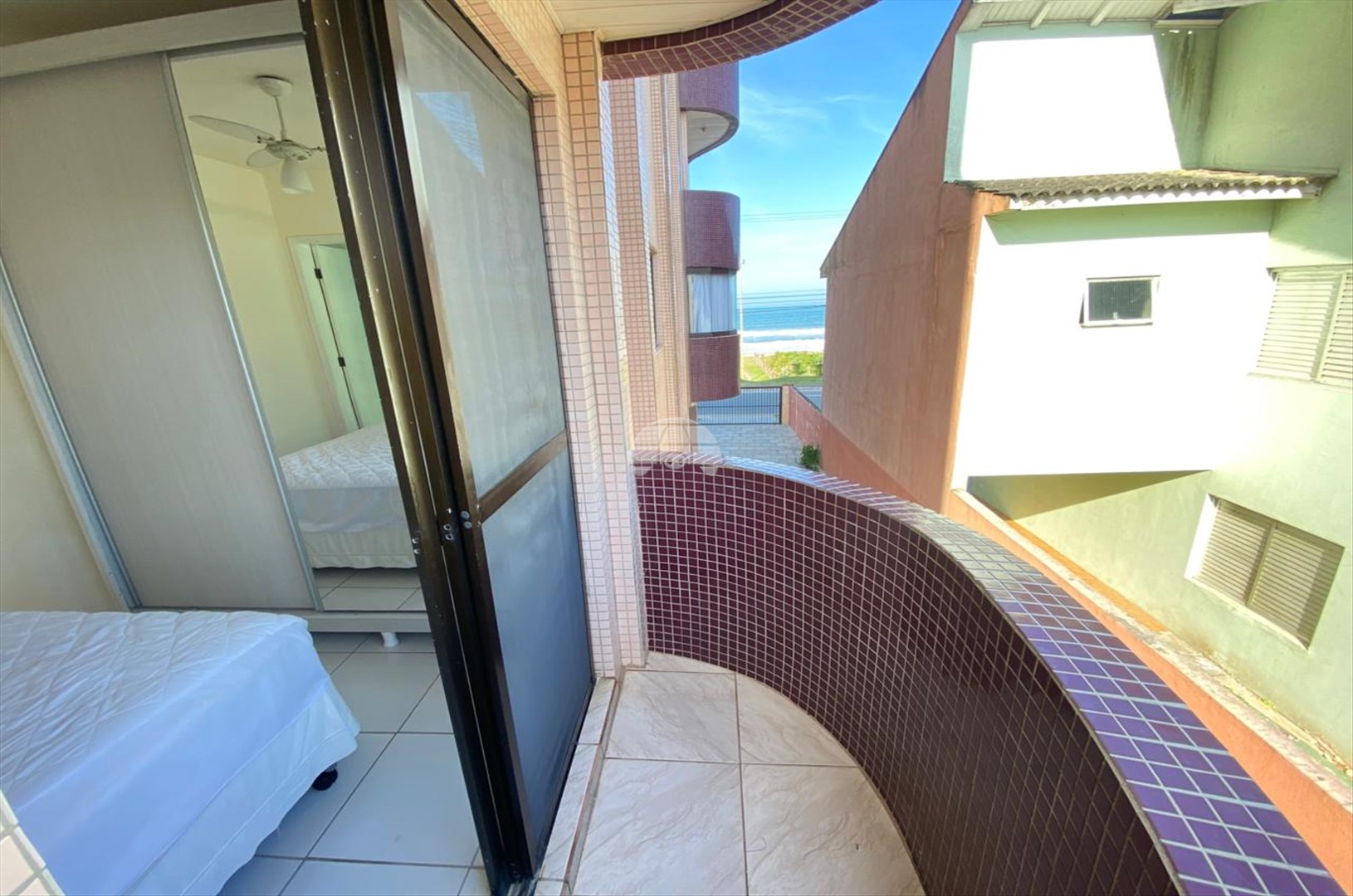 Apartamento à venda em Ipacarai, Matinhos — Imobiliária Andrade
