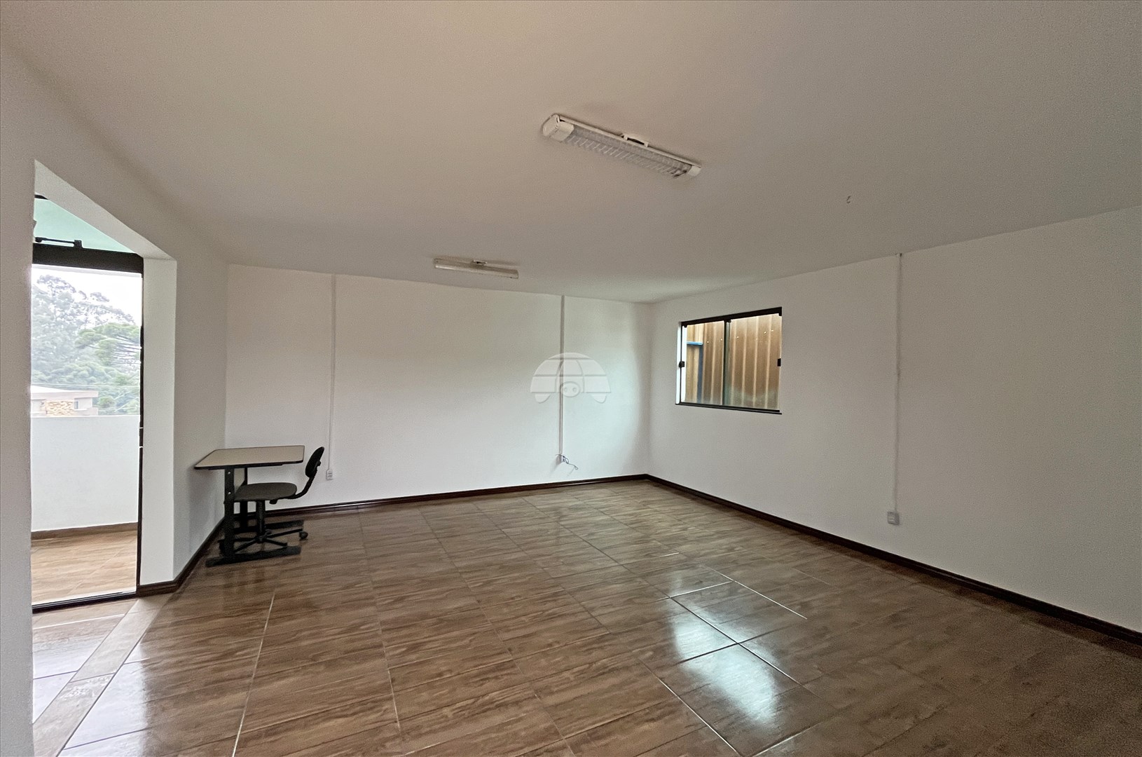 Sala/Conjunto Comercial para alugar em São Lourenço, Curitiba — Portal Chave Fácil