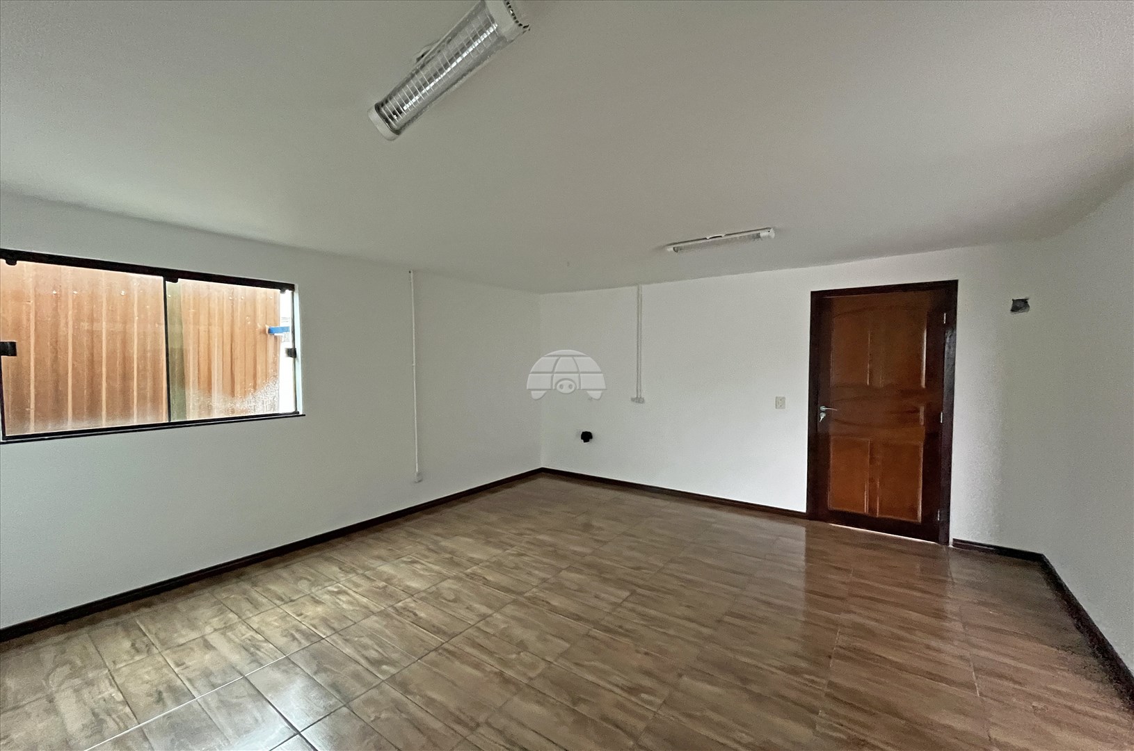 Sala/Conjunto Comercial para alugar em São Lourenço, Curitiba — Portal Chave Fácil
