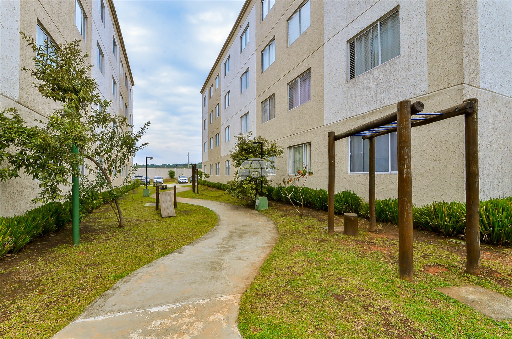 Apartamento à venda em Santa Cândida, Curitiba — GOMES CONSULTOR IMOBILIARIO LTDA.