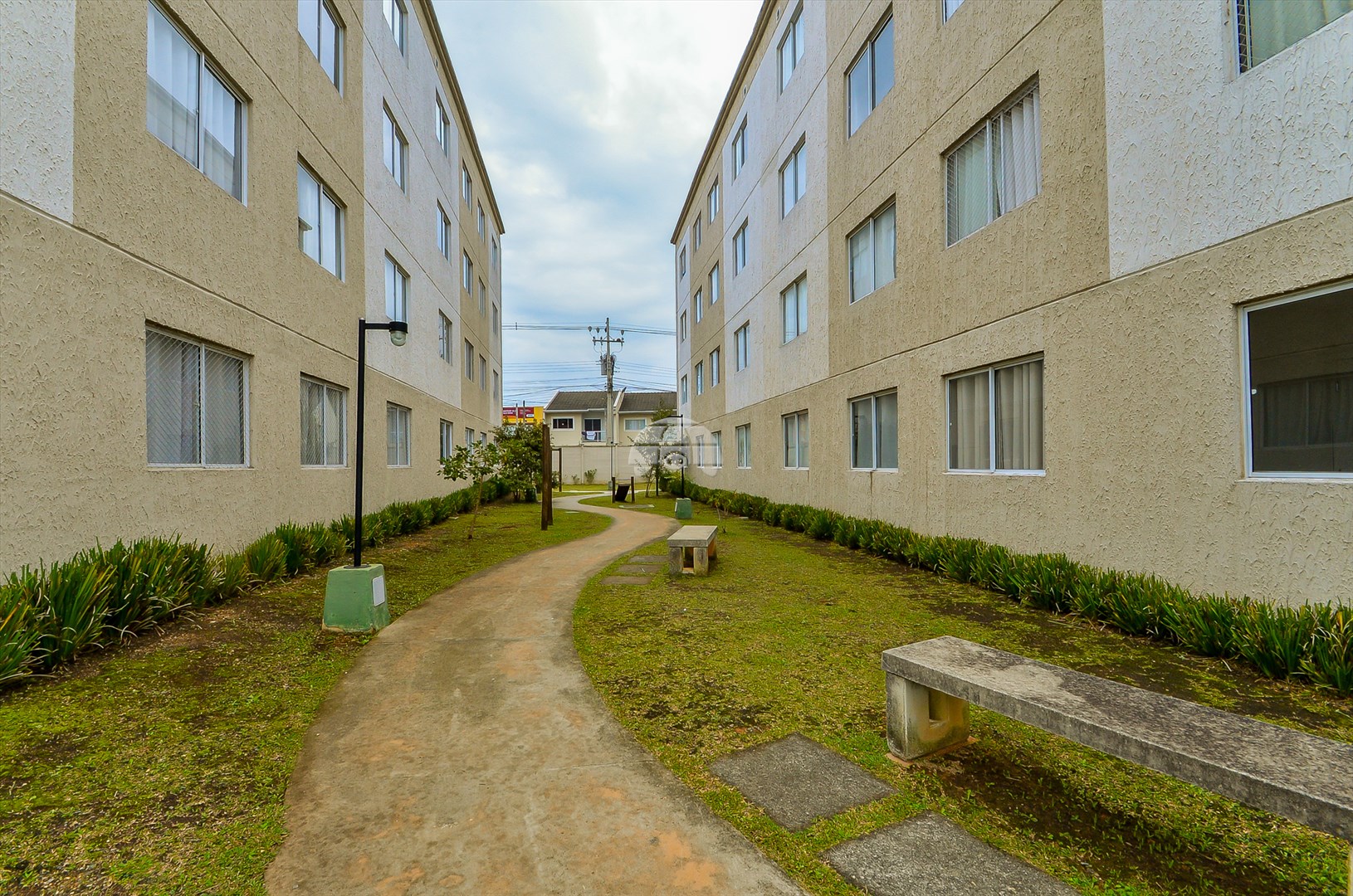 Apartamento à venda em Santa Cândida, Curitiba — GOMES CONSULTOR IMOBILIARIO LTDA.