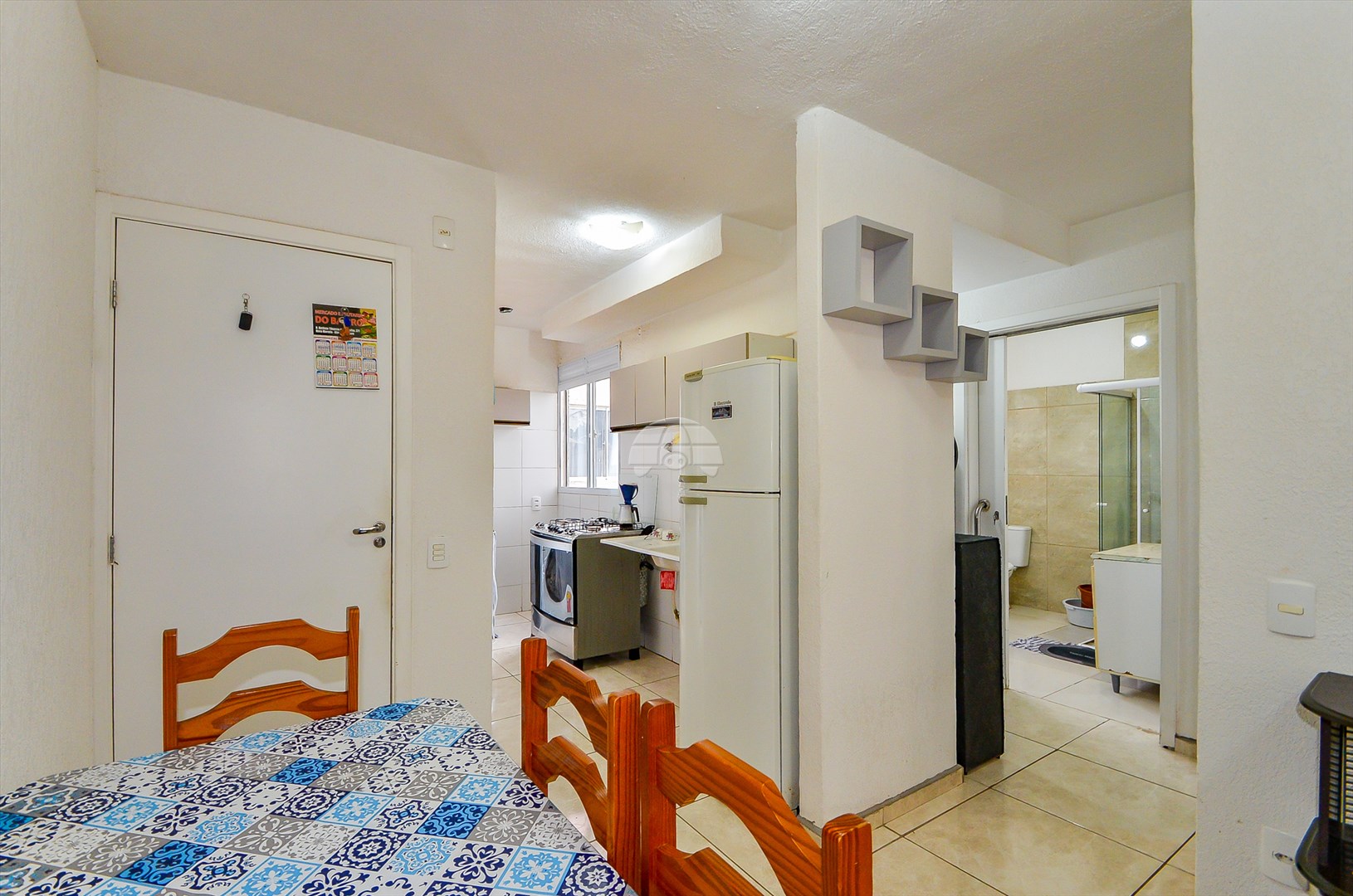 Apartamento à venda em Santa Cândida, Curitiba — GOMES CONSULTOR IMOBILIARIO LTDA.