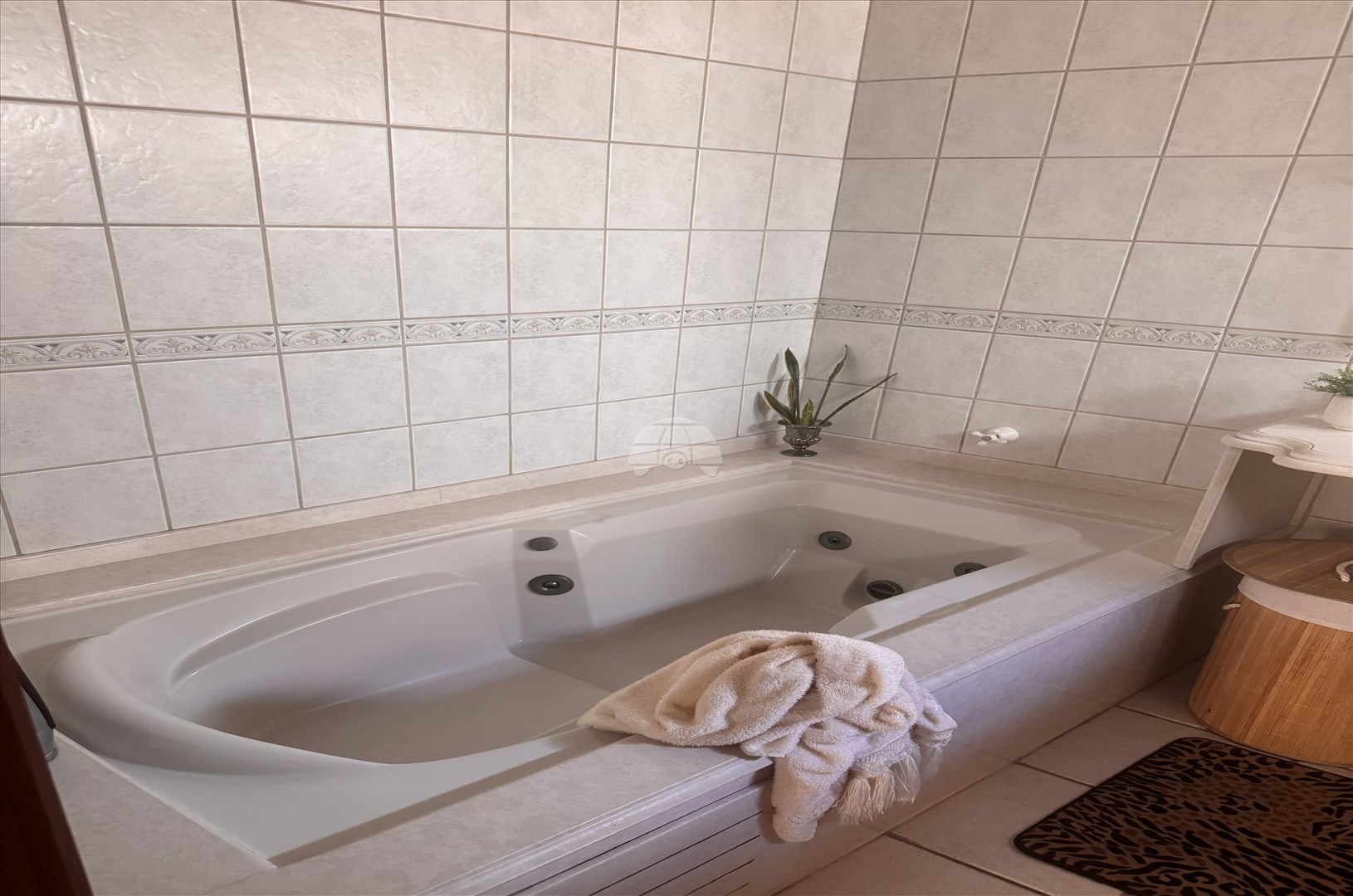 Casa à venda em Balneário, Florianópolis — Portal Chave Fácil