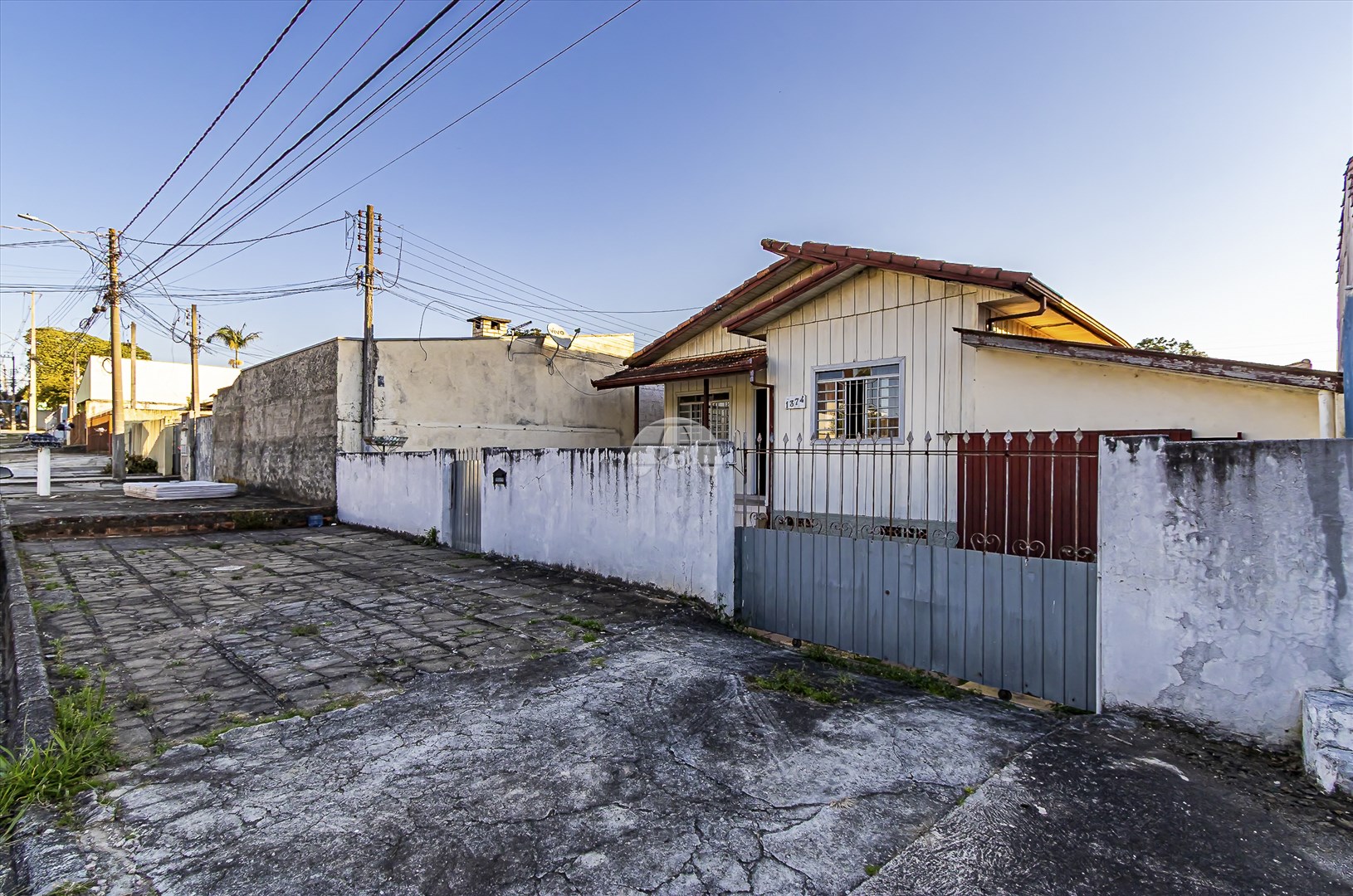 Terreno à venda em Portão, Curitiba — Portal Chave Fácil