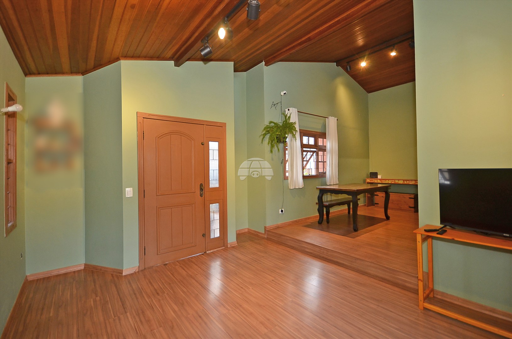 Casa à venda em Tarumã, Curitiba — Portal Chave Fácil