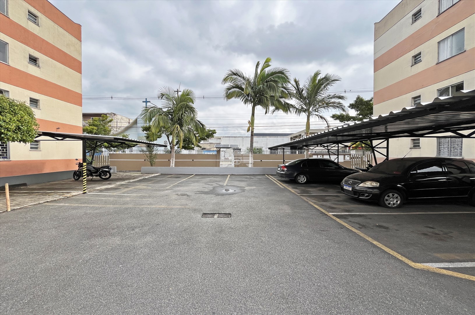 Apartamento para alugar em Sítio Cercado, Curitiba — MAFI ADMINISTRADORA DE IMOVEIS LTDA
