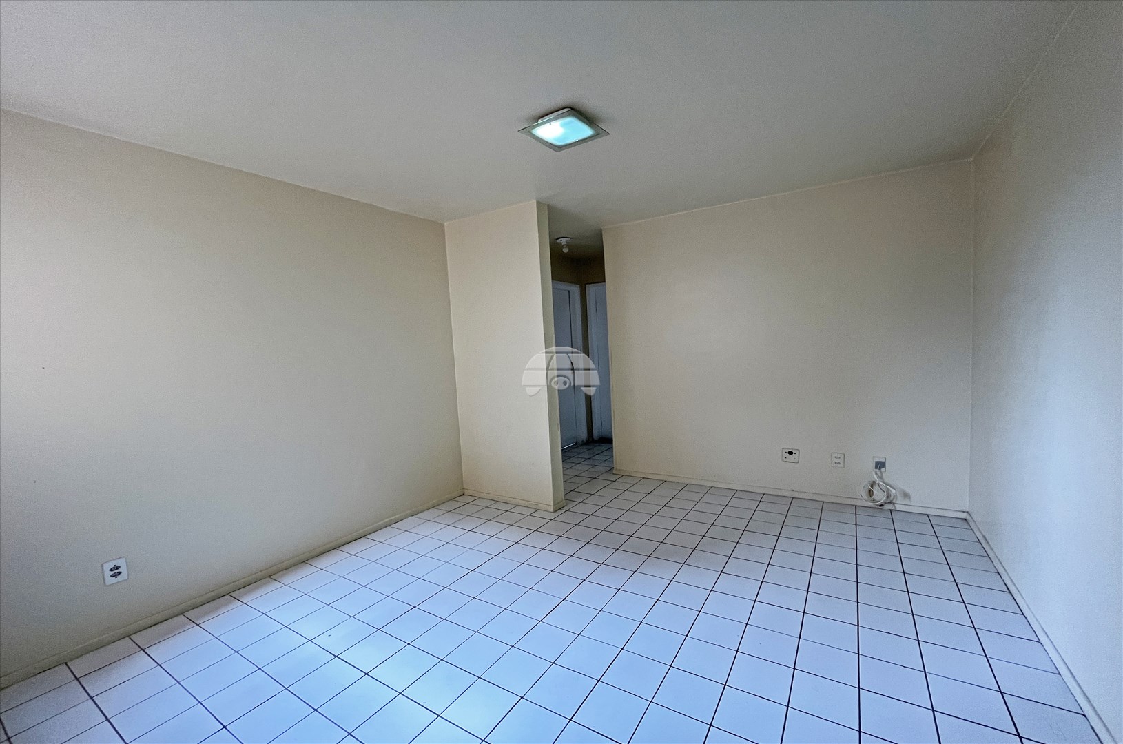 Apartamento para alugar em Sítio Cercado, Curitiba — Portal Chave Fácil