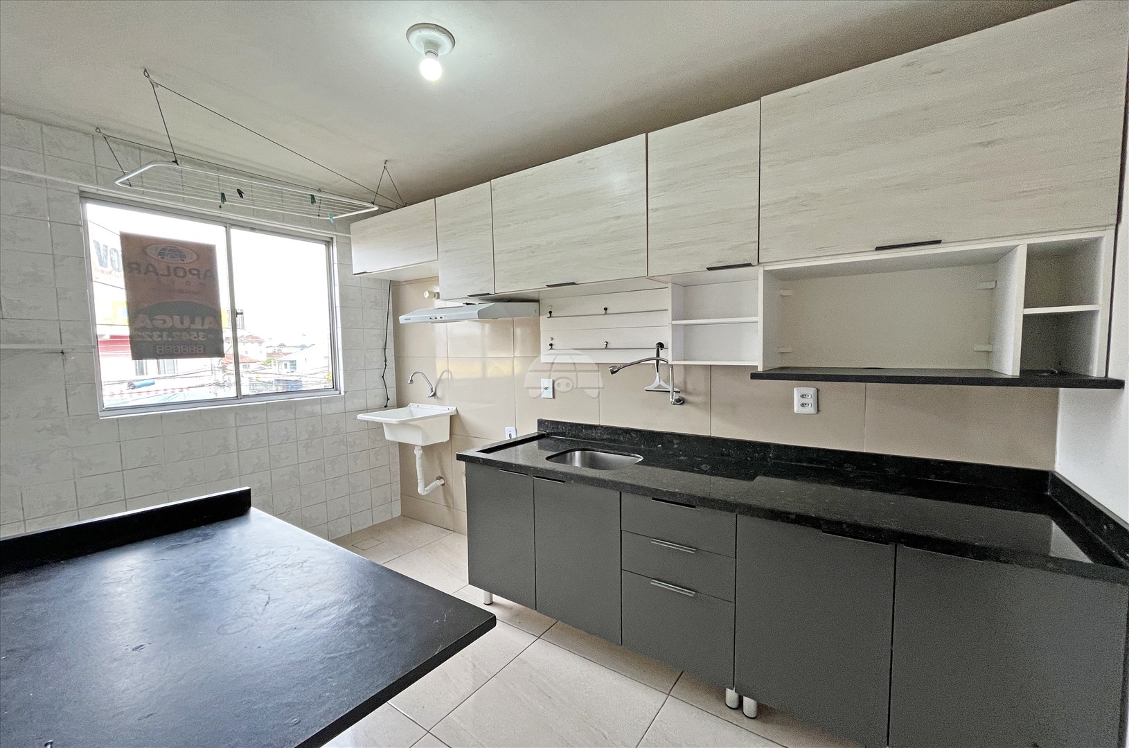 Apartamento para alugar em Sítio Cercado, Curitiba — Portal Chave Fácil