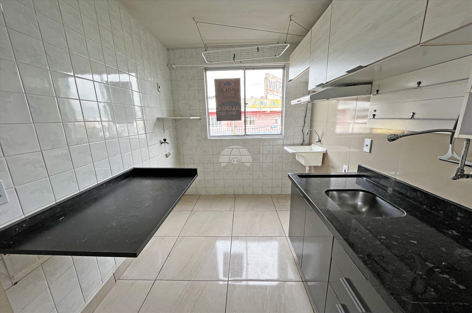 Apartamento para alugar em Sítio Cercado, Curitiba — Portal Chave Fácil