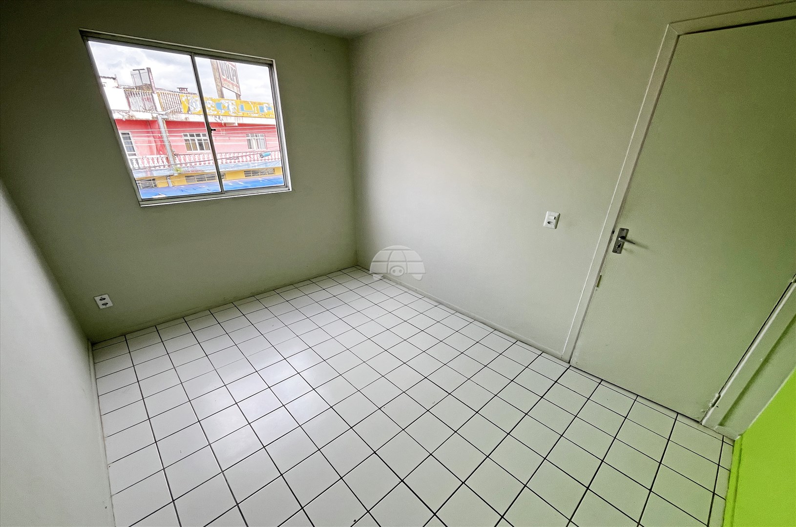 Apartamento para alugar em Sítio Cercado, Curitiba — MAFI ADMINISTRADORA DE IMOVEIS LTDA