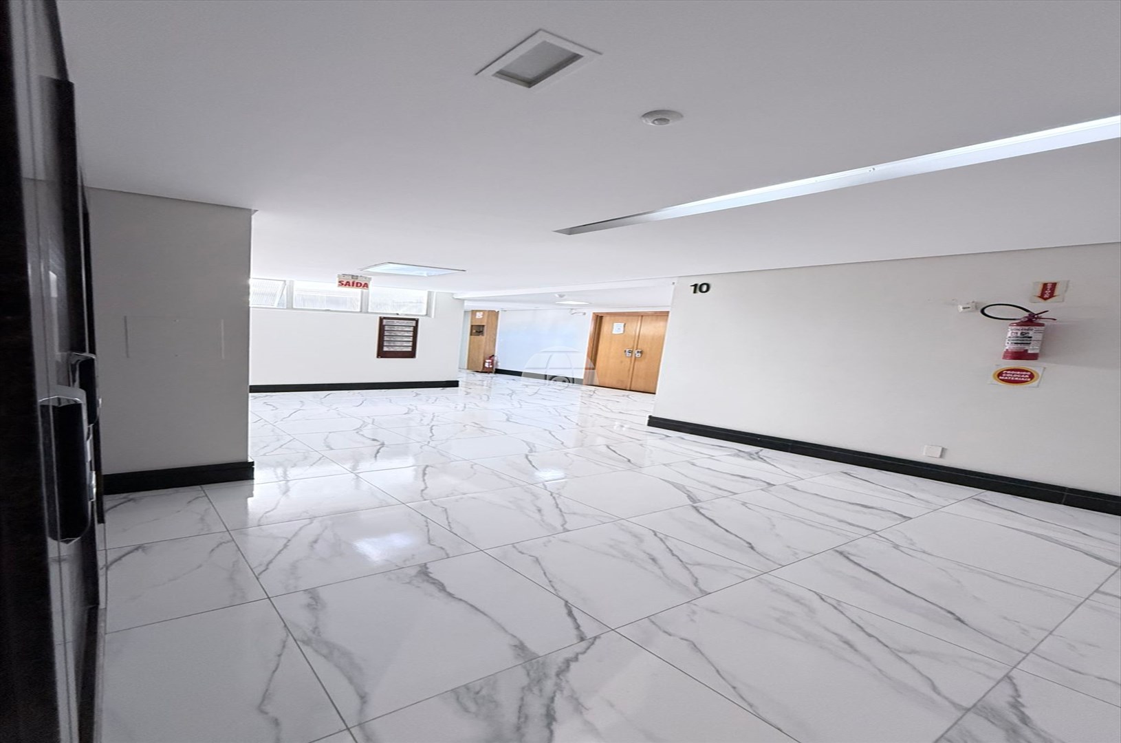 Conjunto Comercial para Venda no Bairro Centro ref. 227281 (9 / 10)